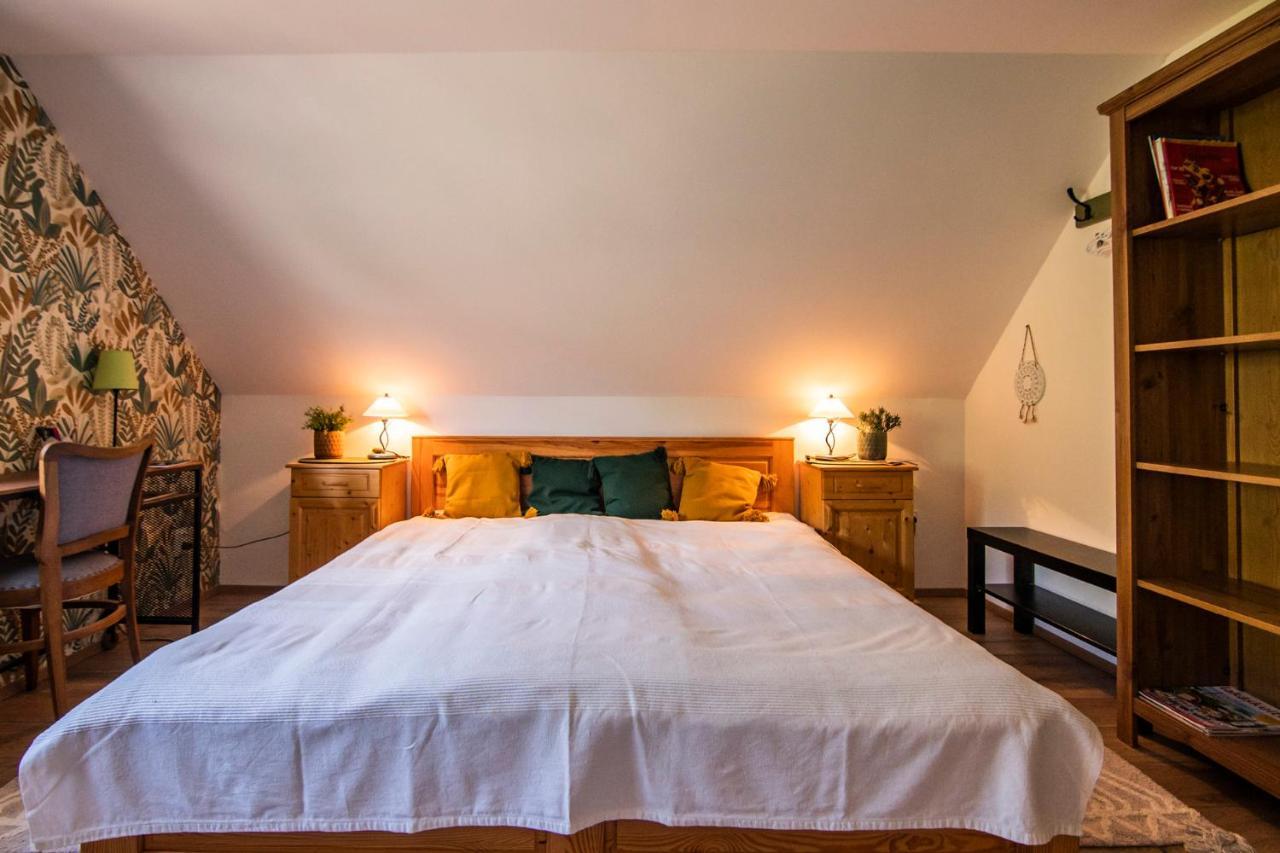Apartamento NemCsuri Vendegház Somló Somlovasarhely Exterior foto